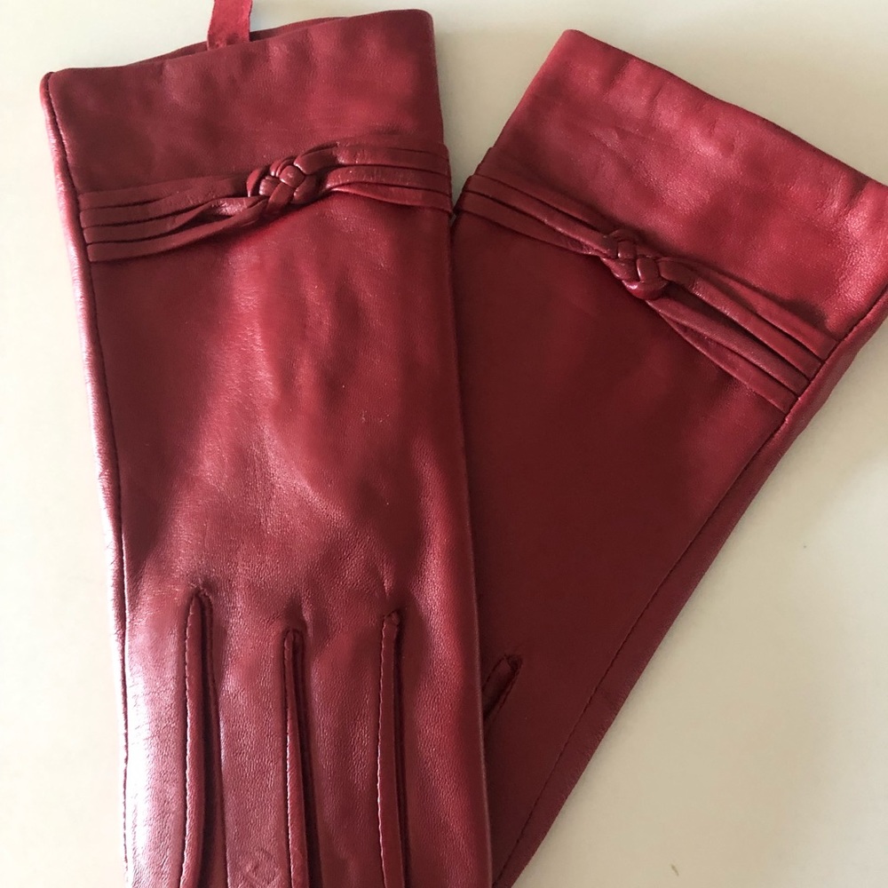 Red leather gloves NWOT